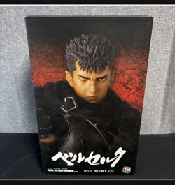 Medicom RAH Guts Berserk 1/6 Figure