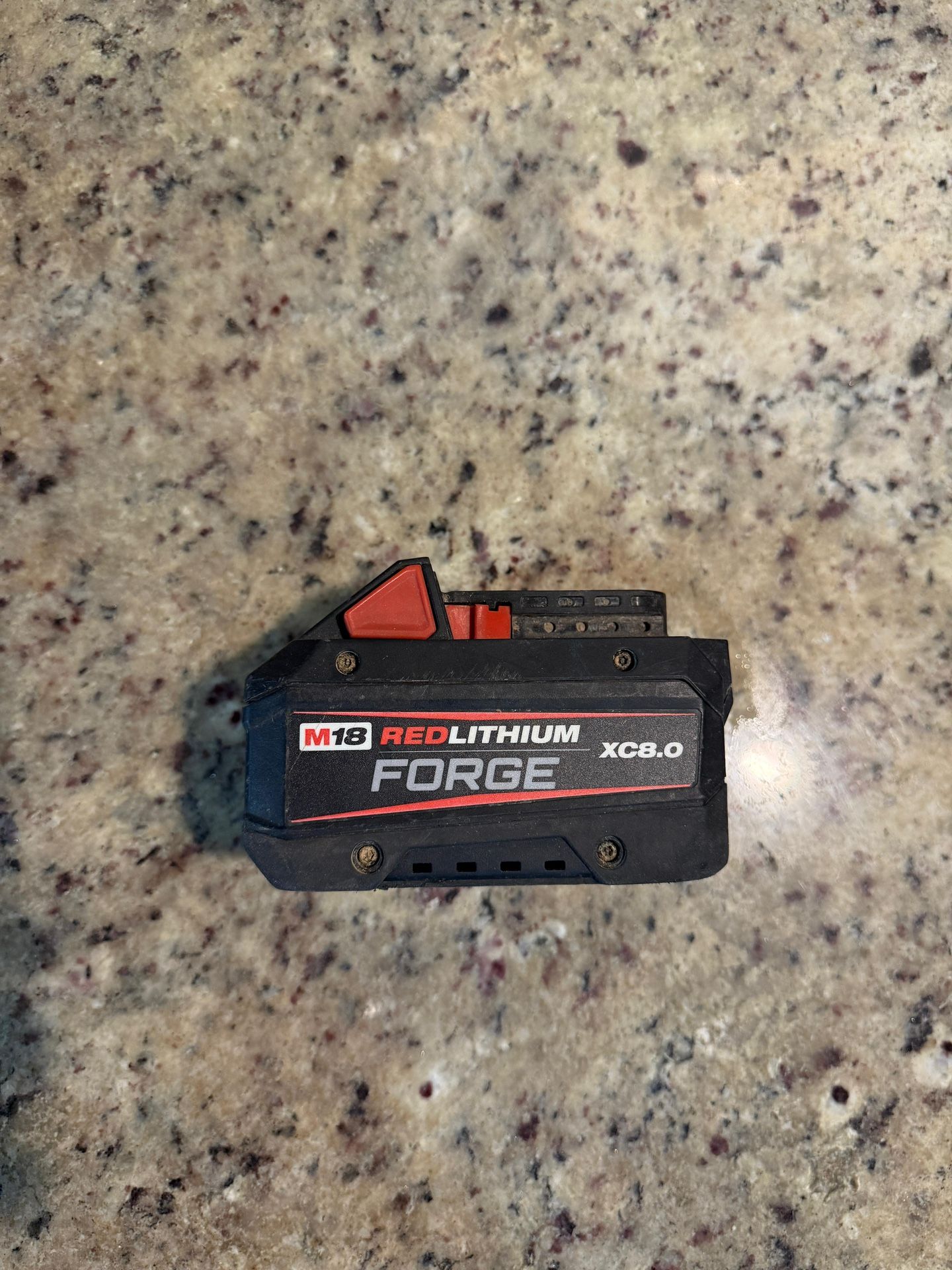 M18 18V Lithium-Ion REDLITHIUM FORGE XC 8.0 Ah Battery Pack