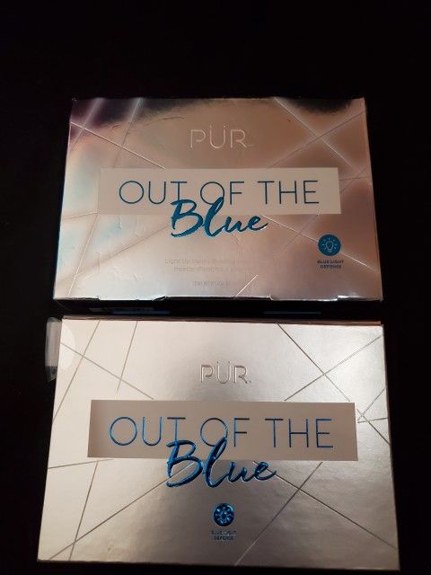 PUR OUT OF THE BLUE EYESHADOW PALETTE