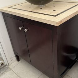 Bathroom vanity