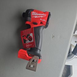 Millwaukee impact drill fuel