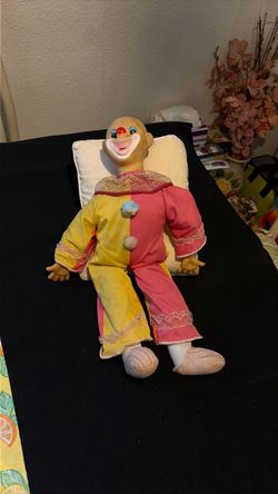 Vintage 70’s Remco Laughing Clown Available Read Description