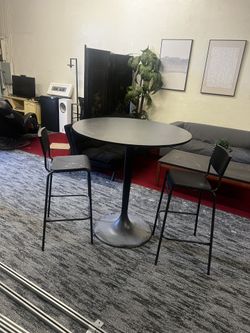 Black Table 2 Chairs