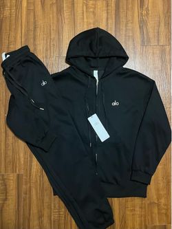 Alo set black zip up, Size S