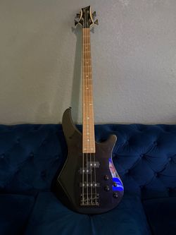 Mitchell Bass