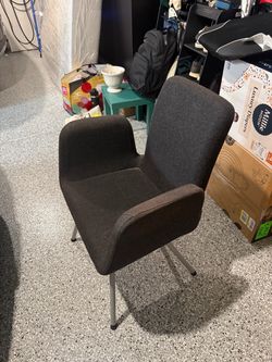 Free Chair