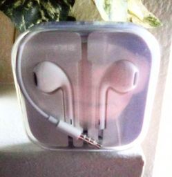BRAND NEW! ORIGINAL Apple iPHONE Headphones EarBuds With/ AUDIO JACK! iN-Line Microphone! RARE!