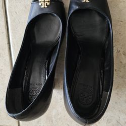 Leather Tory Burch wedge

Size 7