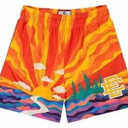 Men’s Large EE Sunset Shorts For Summer