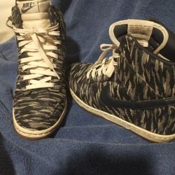 Nike WEDGE Sneakers