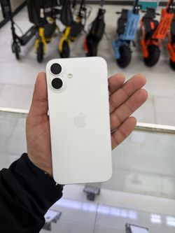 iPhone 16 Plus 128GB Unlocked! Finance for $50 down payment!!