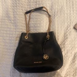 Michael Kors Medium Chain Messenger Leather Shoulder Bag -Black