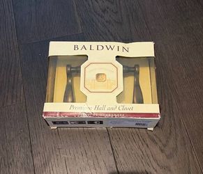 Baldwin Premium Hall and Closet Wave Lever Set