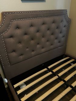 Gray Tufted Upholstered Bed Frame with Headboard