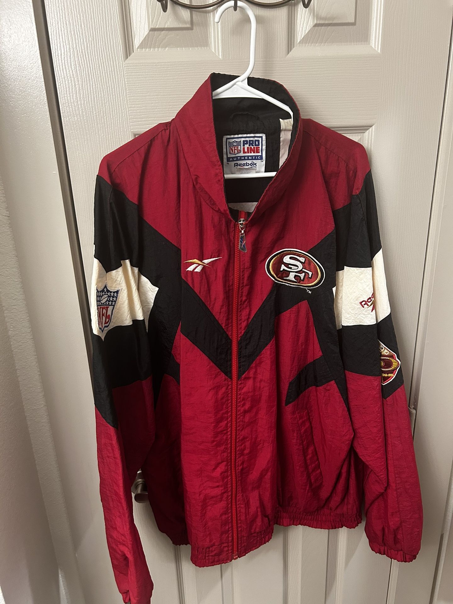 VINTAGE 1996 “50TH ANNIVERSARY “ SAN FRANCISCO 49ERS WITH PATCHES Puffer Jacket