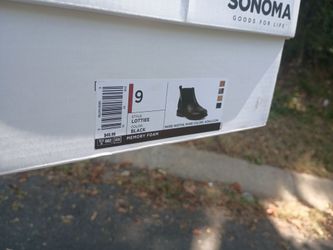 Women size 9 sanoma  boots