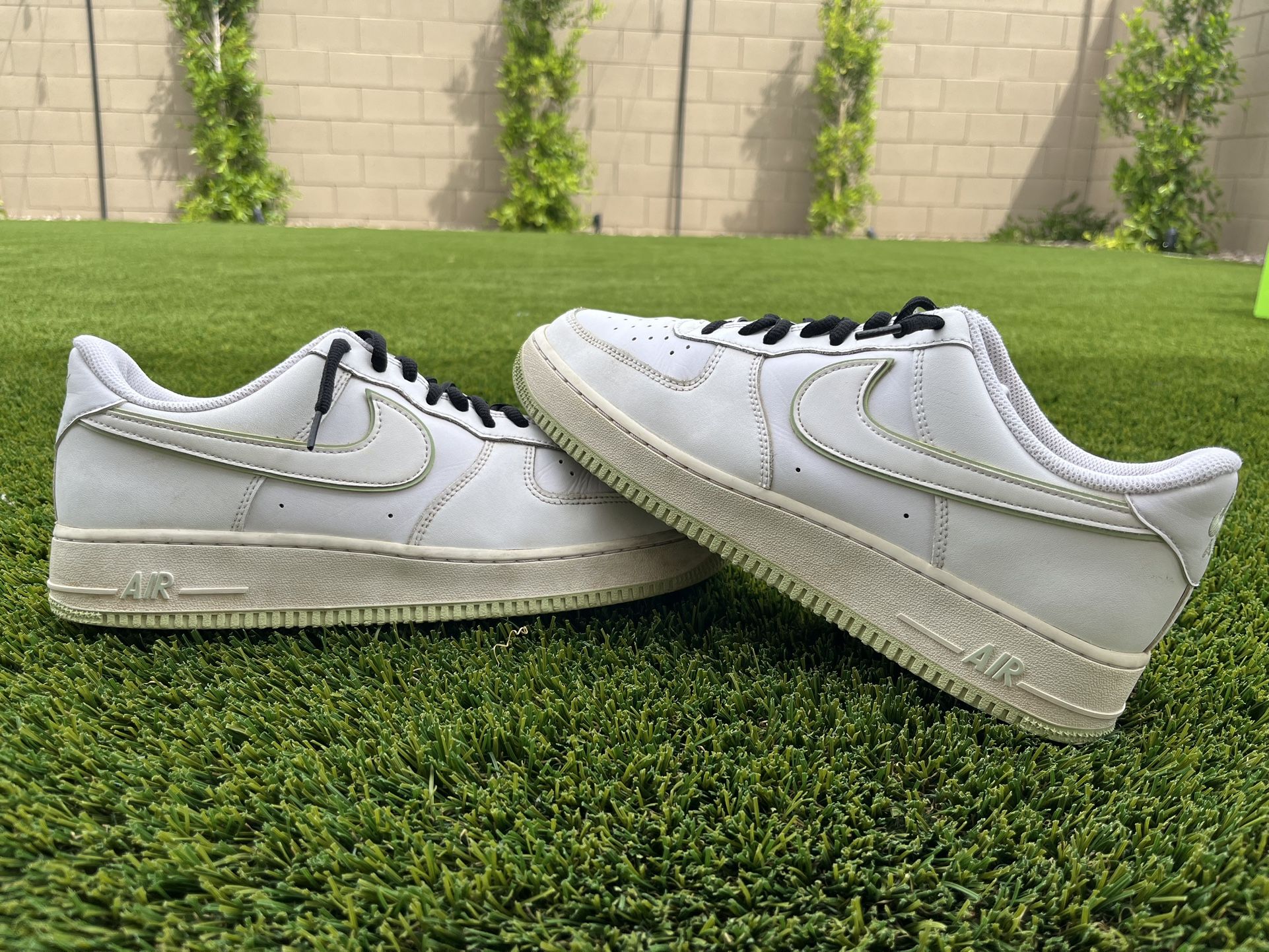 🔴Green And White Air Force Ones (GIVE BEST OFFER)