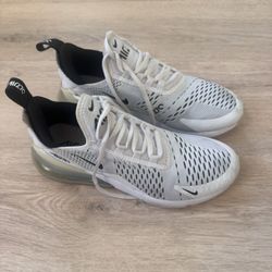 Nike Air Max 270 