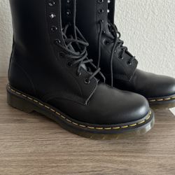dr marten womens