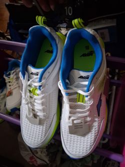Mens shoes size 10 NEW