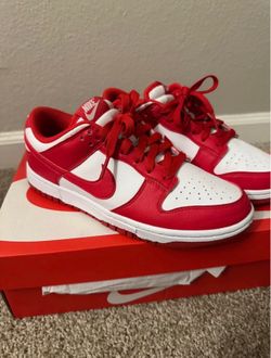 Red Nike dunks