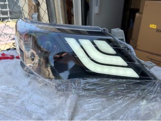 2012-2014 Toyota Camry Black Projector LED Headlights