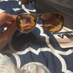 Oakleys sunglasses 