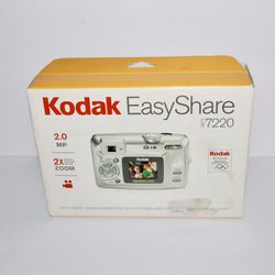 Kodak EasyShare CX7220 2.0mp Digital Compact Camera Silver - New Open Box