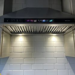 Kitchen Range Hood