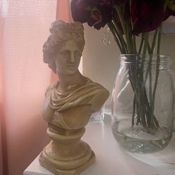 Male Renaissance Sculpture