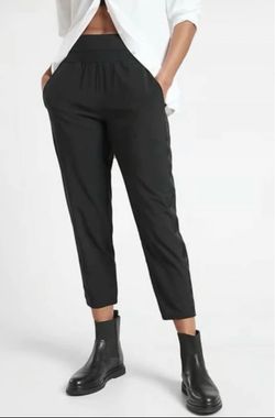 NWT Athleta Nolita Slim Fit Tapered Crop Pant Size 4P
