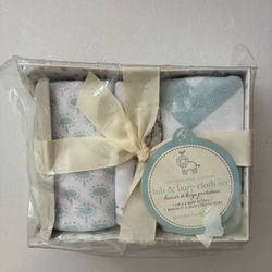 Pottery Barn Bib & Burp Cloth Set