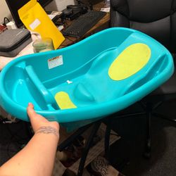 Baby bath tub $5