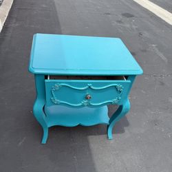 Nightstand/Side Table 