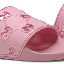 Gucci Women’s GG Slides Pink - Size 10