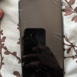 iPhone 11 Broken Screen 