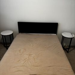 Full Size Bed 