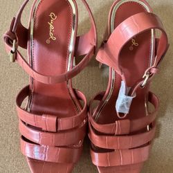 Qupid Block Heeled Sandals(Tangerine) Size 9