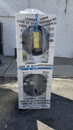 Brand New Washer Dryer Laundry Center Combo