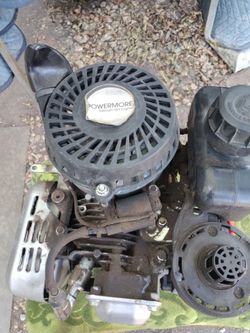 Lawnmower engine