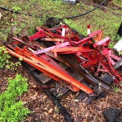 Roofing and wall brackets