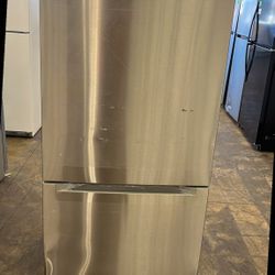 VISSANI MDBF18SS 18.7 cu. ft. Bottom Freezer Refrigerator