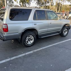 1999 Toyota 4Runner