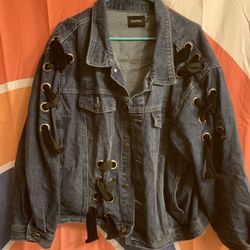 Woman’s Jean Jacket- NEW