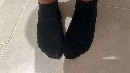 Pretty feet