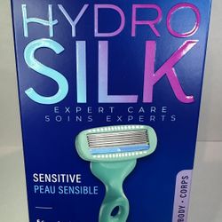 Hydro Silk® Ultra Sensitive Razor. 1 handle + 2 ct. 