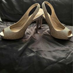 remain improve Celebration Attire – Shine with Stylish and Elegant Looks