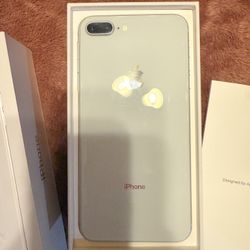 iPhone 8 Plus