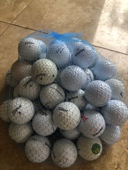 Approx. 50 golf balls Titleist , Top Flight , Callaway , Nike , Spalding (mix) Great condition ππΌ must come to Huntington Beach. $35 Cash.