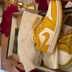 Air Jordan 1 Low (used) 